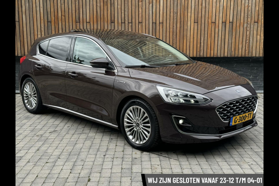 Ford Focus 1.5 EcoBoost Vignale Automaat | Panoramadak | B&O audiosysteem | Trekhaak | Navigatiesysteem | Elektrische bestuurdersstoel | Ad