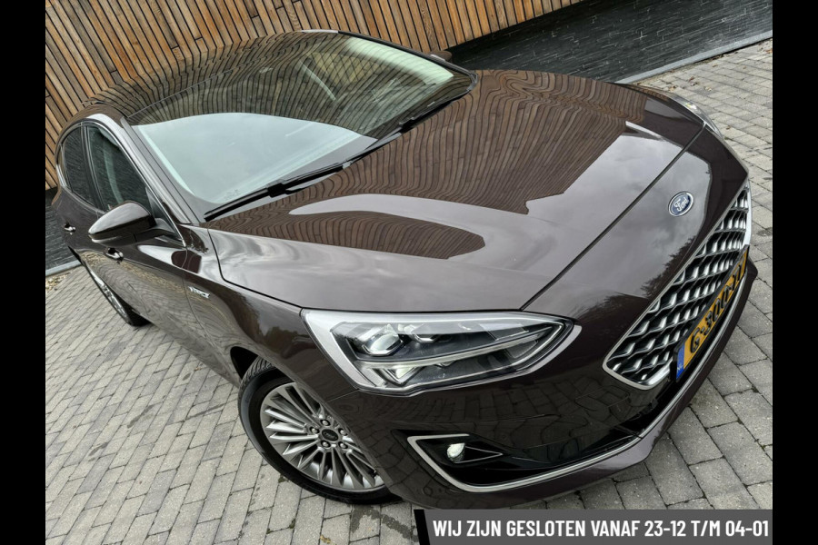 Ford Focus 1.5 EcoBoost Vignale Automaat | Panoramadak | B&O audiosysteem | Trekhaak | Navigatiesysteem | Elektrische bestuurdersstoel | Ad