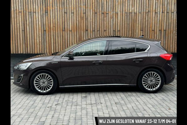 Ford Focus 1.5 EcoBoost Vignale Automaat | Panoramadak | B&O audiosysteem | Trekhaak | Navigatiesysteem | Elektrische bestuurdersstoel | Ad