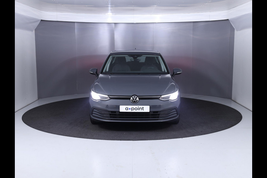 Volkswagen Golf 1.0 TSI Life 110 pk | Navigatie via App | Parkeersensoren (Park assist) | Achteruitrijcamera | Adaptieve cruise control | LED koplampen | Elektr. bestuurdersstoel |