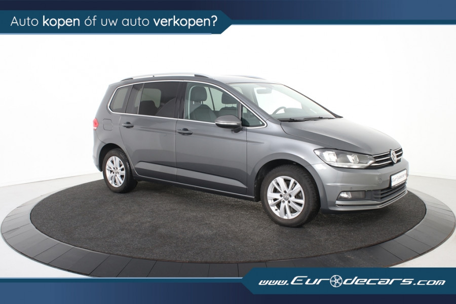 Volkswagen Touran 1.5 TSI Highline *1ste Eigenaar*Navigatie*Trekhaak*