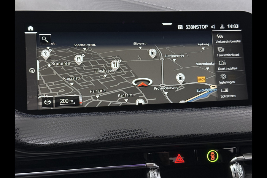 BMW 1-serie 118i Sportline 140pk Dealer O.H | Panodak | Apple Carplay | Sportstoelen Verwarmd | DAB | Sfeerverlichting | 17"L.M | Navi Full Map |