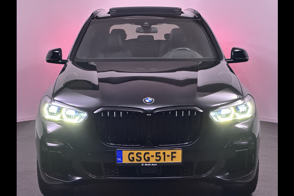 BMW X5 xDrive45e M Sport Plug In Hybrid 394pk INCL BTW PHEV | Panodak | Trekhaak af fabriek | Adaptive Cruise | Laser LED | Head Up | 21"L.M | Carbonpakket |