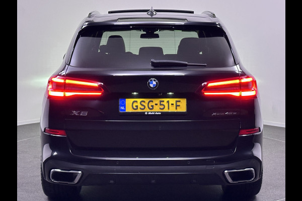 BMW X5 xDrive45e M Sport Plug In Hybrid 394pk INCL BTW PHEV | Panodak | Trekhaak af fabriek | Adaptive Cruise | Laser LED | Head Up | 21"L.M | Carbonpakket |