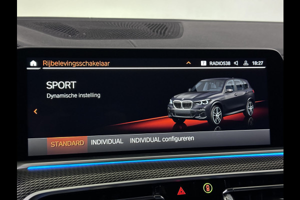 BMW X5 xDrive45e M Sport Plug In Hybrid 394pk INCL BTW PHEV | Panodak | Trekhaak af fabriek | Adaptive Cruise | Laser LED | Head Up | 21"L.M | Carbonpakket |