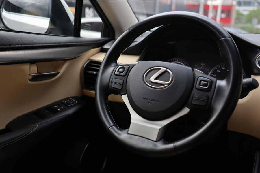 Lexus NX 300h Luxury Line / KEYLESS / LEDER / CAMERA / NAVI / ELEK. STOELEN