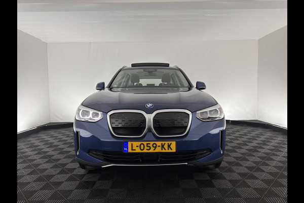 BMW iX3 Executive 80 kWh [ 3-Fase ] (INCL-BTW) *PANO | ADAPTIVE-CRUISE | VERNASCA-FULL-LEATHER |DIGI-COCKPIT | FULL-LED | BLIND-SPOT | CAMERA | DAB+ | SPORTSEATS | 19''ALU*