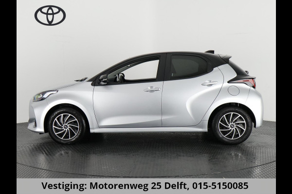 Toyota Yaris 1.5 HYBRID AUTOMAAT BI-TONE PACK CARPLAY NAVI. CAMERA.ADAPTIVE CRUISE. GARANTIE TOT 4-2034 !