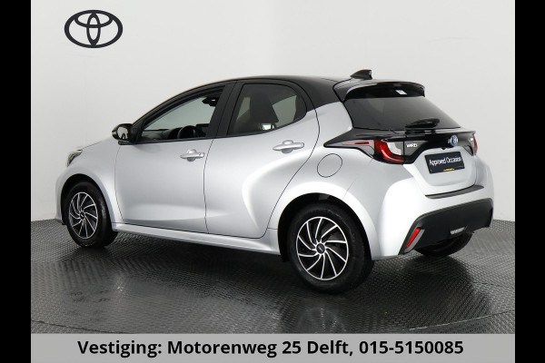 Toyota Yaris 1.5 HYBRID AUTOMAAT BI-TONE PACK CARPLAY NAVI. CAMERA.ADAPTIVE CRUISE. GARANTIE TOT 4-2034 !