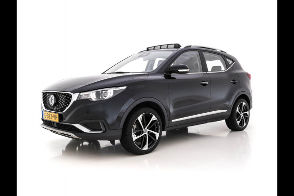 MG ZS EV Luxury 45 kWh (INCL-BTW) *PANO | FULL-LEATHER | CCS-FASTLOADER | KEYLESS | NAVI-FULLMAP | ADAPTIVE-CRUISE | CAMERA | APP-CONNECT | DAB | LANE-ASSIST | SPORT-SEATS | 18"ALU*