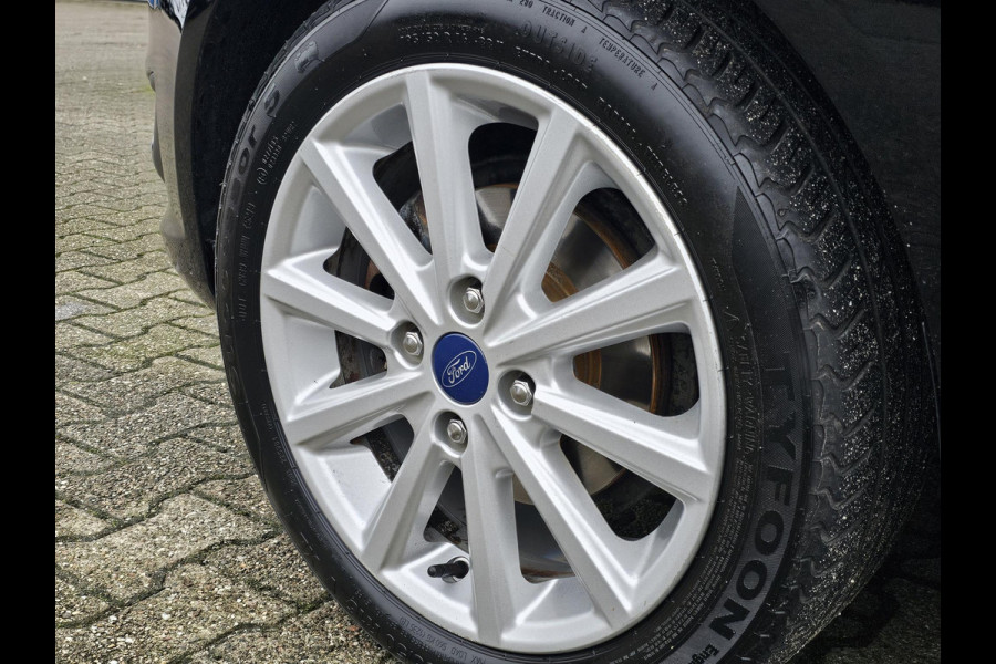 Ford Fiesta 1.0 EcoBoost Titanium Automaat | Cruise control | Navigatie | PDC | Bluetooth | Stuurwielbediening | Voorruitverwarming | nieuwstaat!