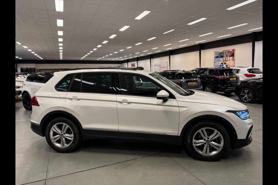 Volkswagen Tiguan 1.5 TSI COMFORTLINE PANO/NAVI/LEDER/ECC/PDC/CRUISE///