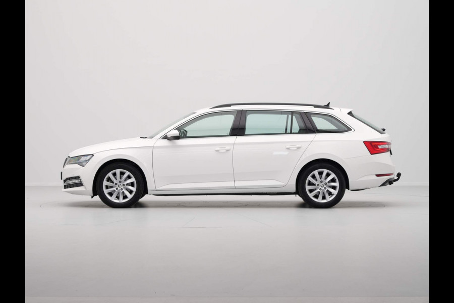 Škoda Superb Combi 1.4 TSI iV 204pk DSG Business Edition Plus Navigatie Trekhaak Led Clima (Geen Trekgewicht)