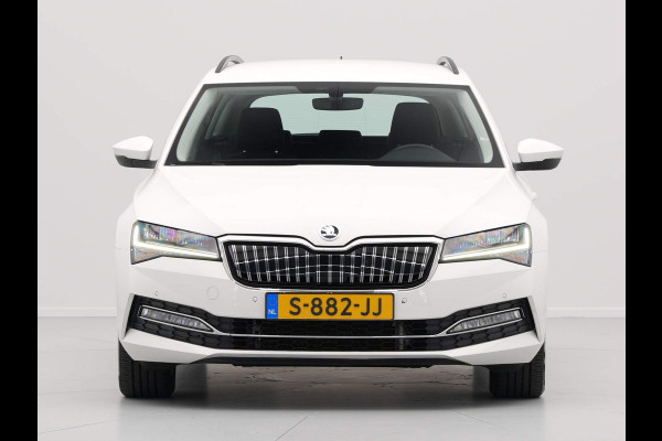 Škoda Superb Combi 1.4 TSI iV 204pk DSG Business Edition Plus Navigatie Trekhaak Led Clima (Geen Trekgewicht)