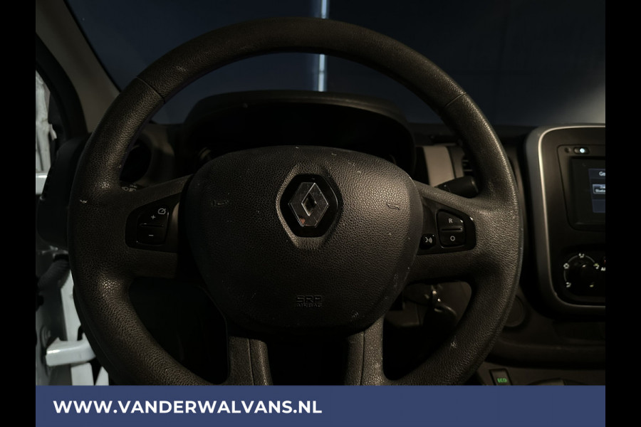 Renault Trafic 1.6 dCi 126pk L2H1 Euro6 Airco | Navigatie | Cruisecontrol | Trekhaak Parkeersensoren, Bijrijdersbank