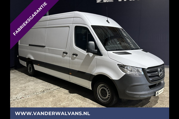 Mercedes-Benz Sprinter 317 CDI 170pk L3H2 Fabrieksgarantie Euro6 Airco | Camera | Apple Carplay | Android Auto Cruisecontrol, Parkeersensoren, Bijrijdersbank, Stoelverwarming, MBUX