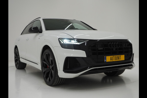 Audi Q8 60 TFSI e quattro Competition BlackOptic 462PK | RS Stoelen | 23" | Luchtvering | Panoramadak | B&O | 360 | Trekhaak