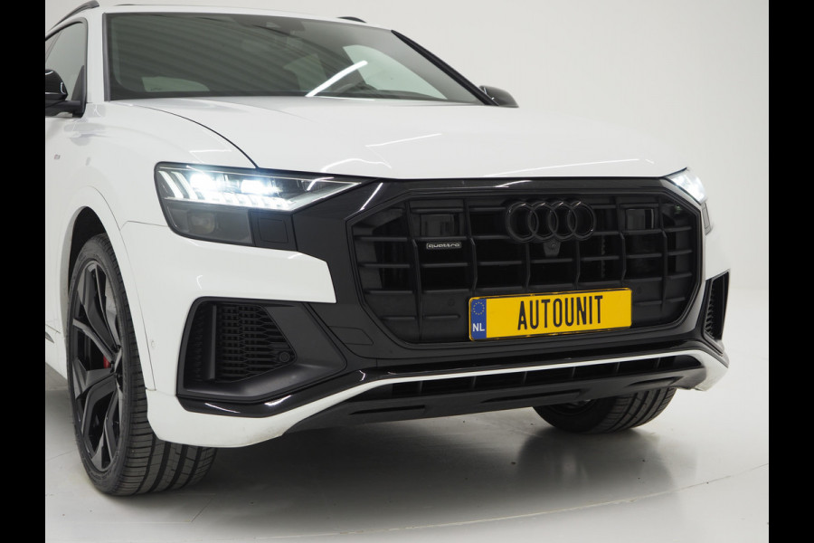 Audi Q8 60 TFSI e quattro Competition BlackOptic 462PK | RS Stoelen | 23" | Luchtvering | Panoramadak | B&O | 360 | Trekhaak