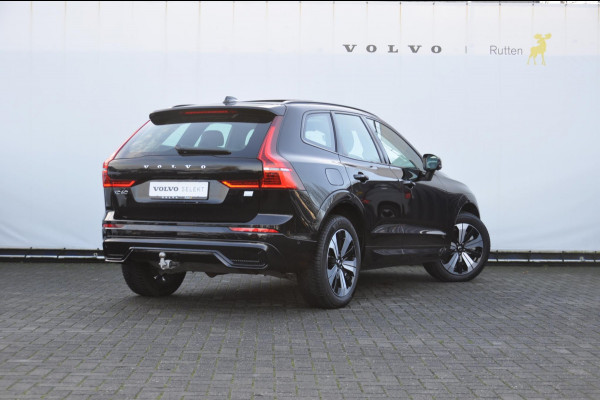 Volvo XC60 T6 350PK Long Range AWD Plus Dark / Panoramisch schuif-kantel dak / Lederen bekleding / Elektrisch bedienbare voorstoelen met geheugen / 360 Camera / Stoelverwarming voor en achter / Apple Carplay / Trekhaak / BLIS /