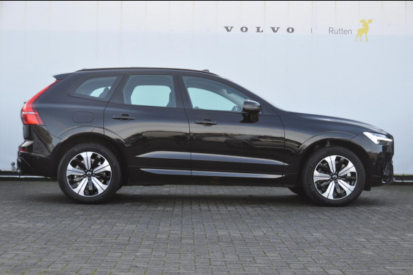 Volvo XC60 T6 350PK Long Range AWD Plus Dark / Panoramisch schuif-kantel dak / Lederen bekleding / Elektrisch bedienbare voorstoelen met geheugen / 360 Camera / Stoelverwarming voor en achter / Apple Carplay / Trekhaak / BLIS /