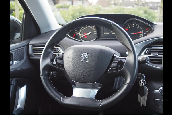 Peugeot 308 SW 1.5 BlueHDi Blue Lease Premium 130PK |Leer | Panoramadak | Camera | 17 Inch | Navi | NL-Auto |