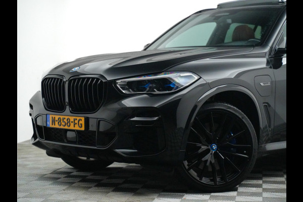 BMW X5 xDrive45e M-Performance 400pk Individual Black (massage,laser,panodak,head-up-360,full)