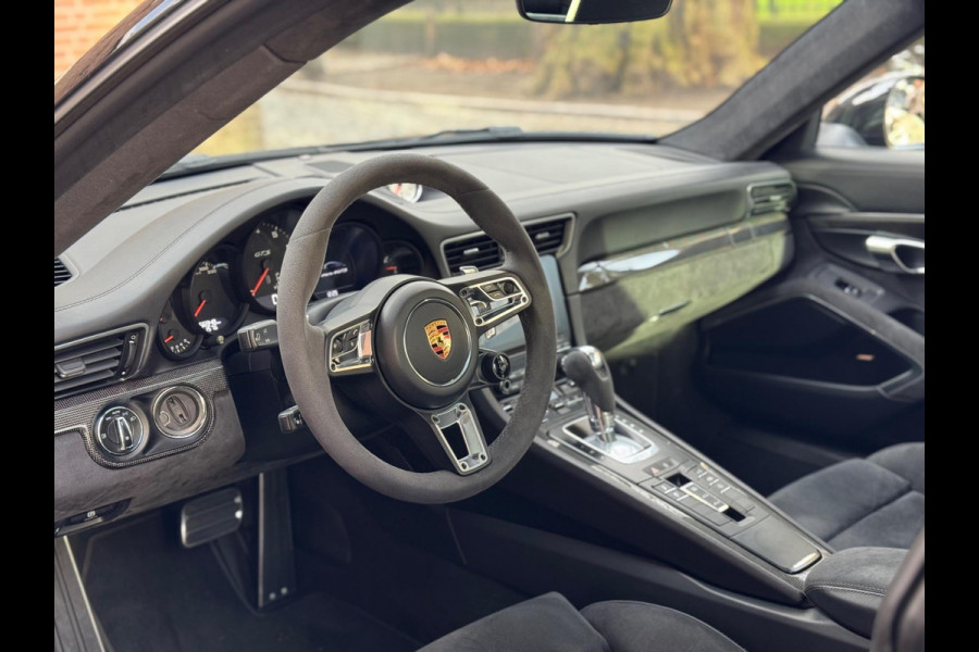 Porsche 911 3.0 Carrera 4 GTS 2019 Sport Chrono Carbon NAP!