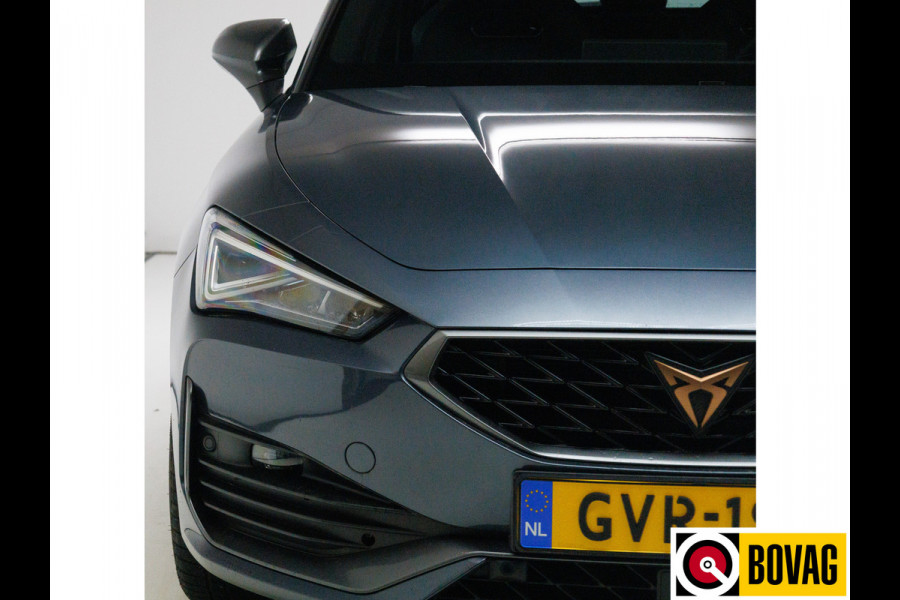 CUPRA Leon 1.4 e-Hybrid Business 204 PK Stoel- stuurverwarming, Travel assist, Navigatie, Camera, 18 inch, Adaptive cruise