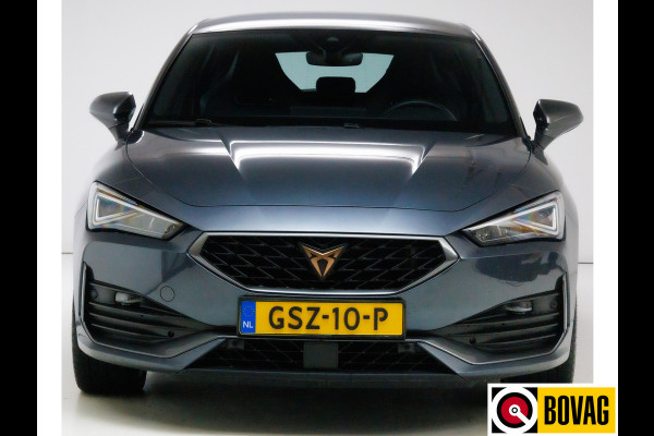 CUPRA Leon 1.4 e-Hybrid Business 204 PK Stoel- stuurverwarming, Travel assist, Navigatie, Camera, 18 inch, Adaptive cruise