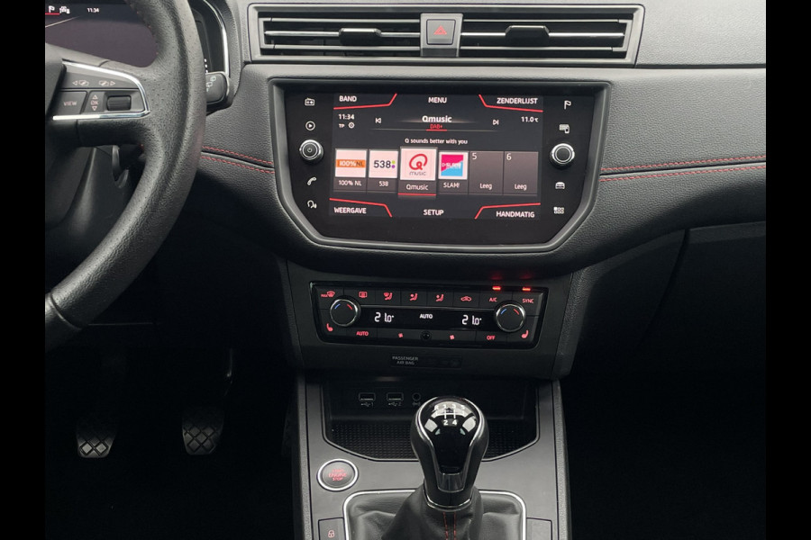 Seat Ibiza 1.0 TSI FR Business Intense | Virtual Cockpit | Pano | Trekhaak | LED | Camera