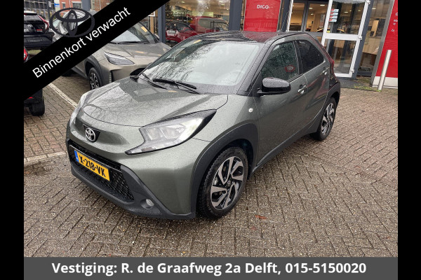 Toyota Aygo X 1.0 VVT-i MT Pulse | Stoelverwarming | Camera | All season banden