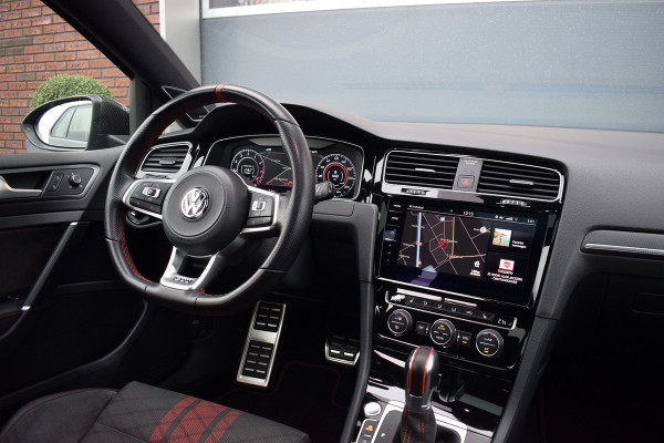 Volkswagen Golf GTI TCR 2.0 TSI 290pk DSG | Pano | ACC | Camera | Dynaudio