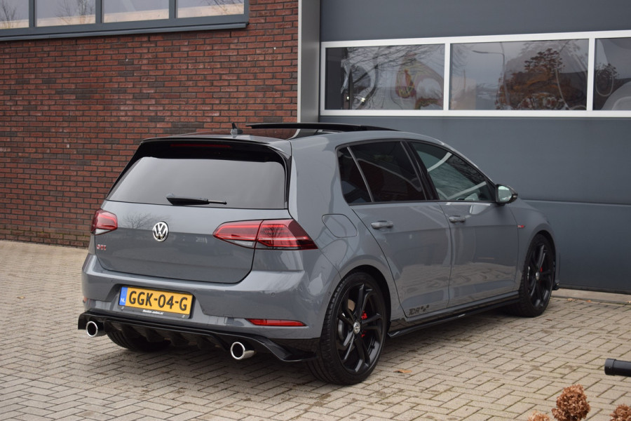 Volkswagen Golf GTI TCR 2.0 TSI 290pk DSG | Pano | ACC | Camera | Dynaudio