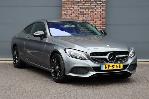 Mercedes-Benz C-Klasse Coupé 220 d Ambition | Cruise Control | High Perf. LED | Parkeerassistent | Navigatie | Bluetooth | CD-speler | 18-inch velgen | Metallic |