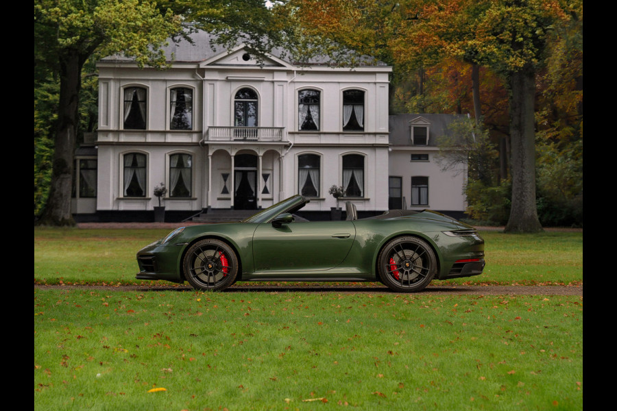 Porsche 911 Cabrio 992 Carrera 4 GTS | PTS Oak Green | SportDesign | Full Xpell PPF | 1e eigenaar