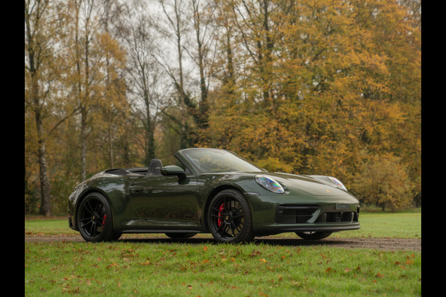 Porsche 911 Cabrio 992 Carrera 4 GTS | PTS Oak Green | SportDesign | Full Xpell PPF | 1e eigenaar