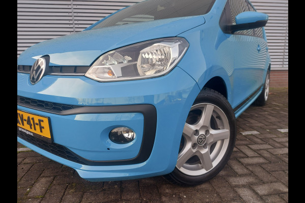 Volkswagen up! 1.0 BMT take up!, airco ,lane assist,cruisecontrol, stoelverwarming, achteruitrijcamera, parkeersensoren achter,