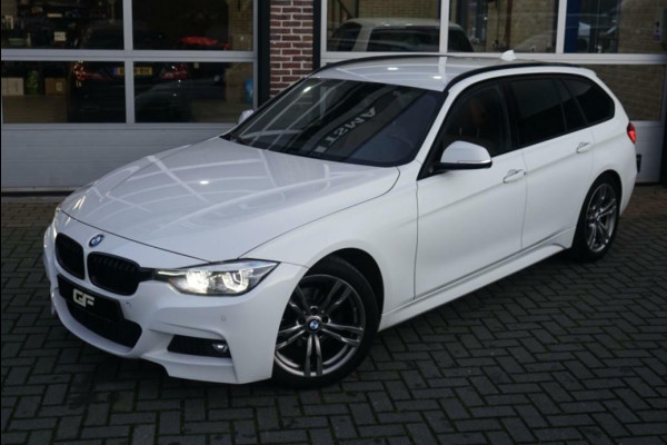 BMW 3 Serie Touring 318i M Sport Leer Navi Cruise NAP