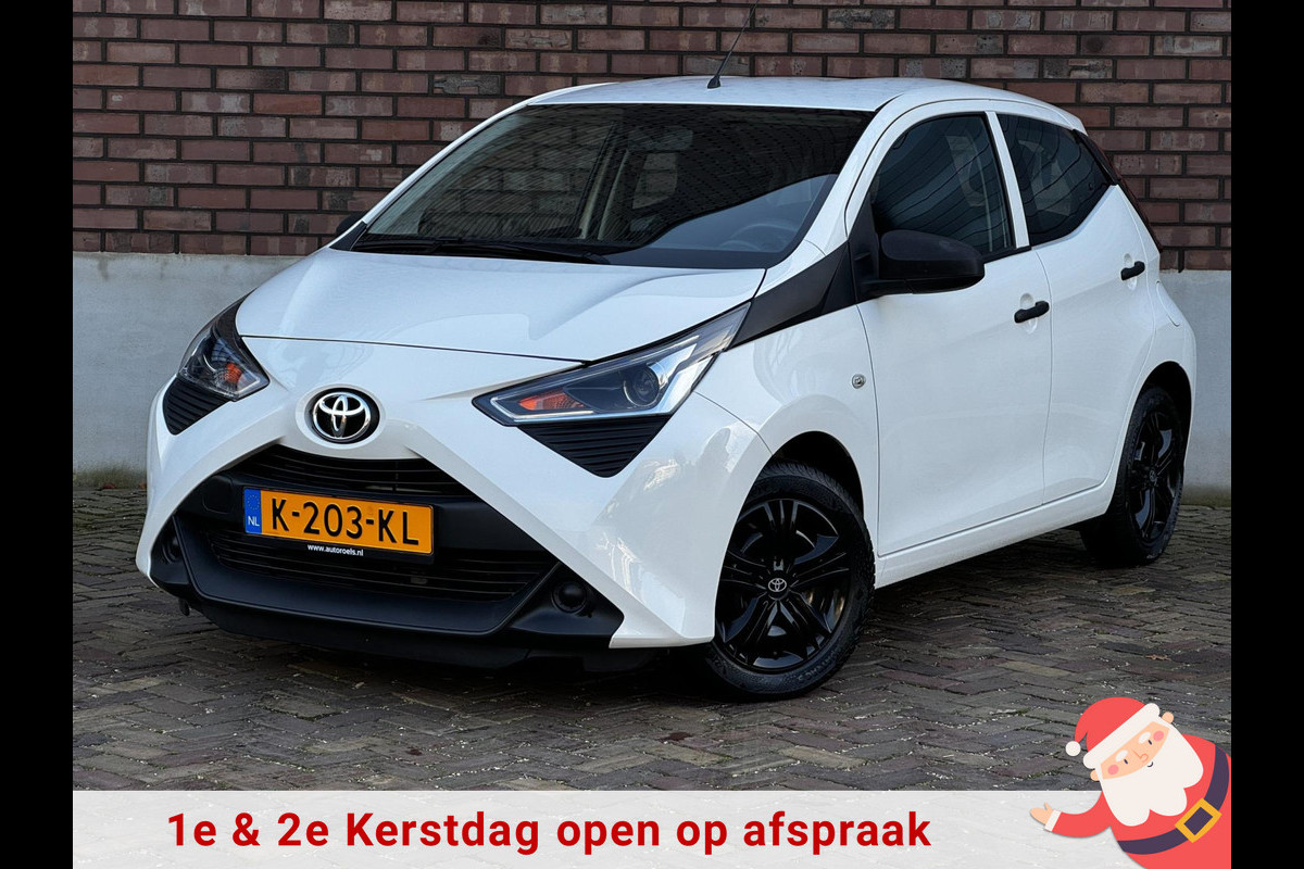 Toyota Aygo 1.0 VVT-i x-fun / Airco / C.V. met afstandsbediening + Elek. Pakket / 1e Eigenaar / NED-Aygo