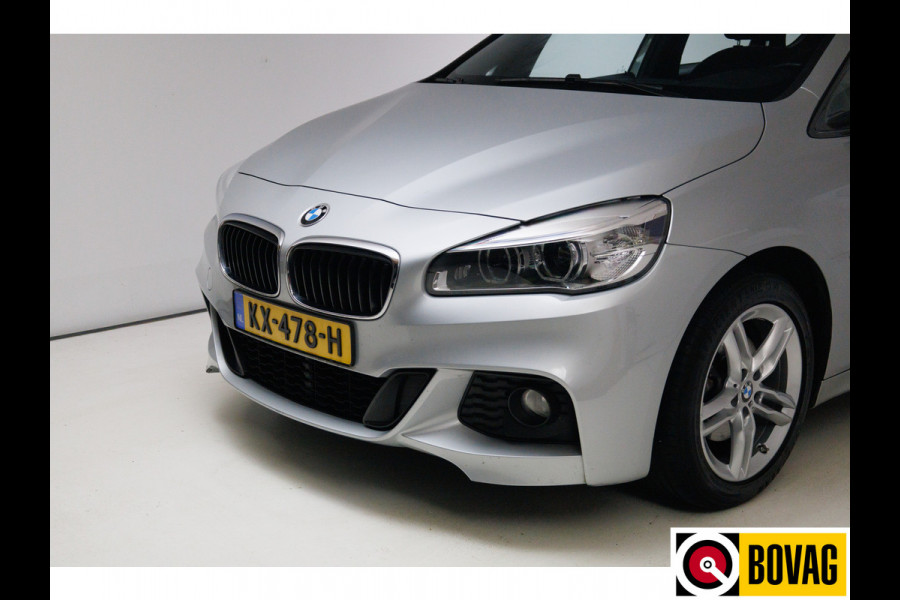 BMW 2 Serie Active Tourer 218i M- Sport Centennial Executive Alcantara, Led, Navigatie, PDC, Cruise control, Sportstuur