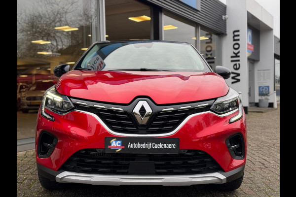 Renault Captur TCe 140 EDC Intens Trekhaak / LM 18'' / P-sensoren & camera / Apple & Android auto