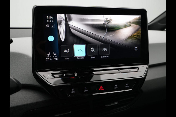 Volkswagen ID.3 First Plus 58 kWh Navigatie iQ Light Camera Acc 213