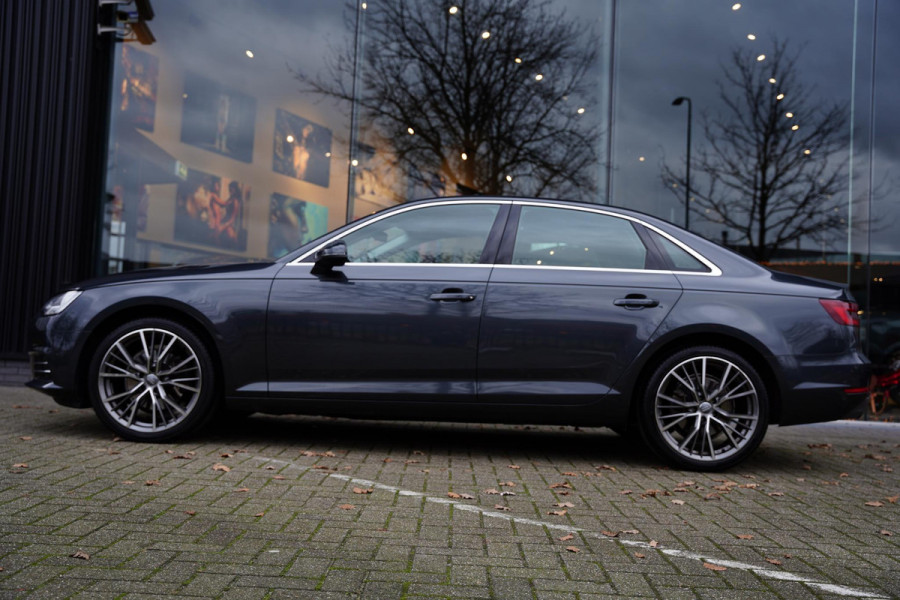 Audi A4 Limousine 35 TFSI Sport Editon KERSTSHOW