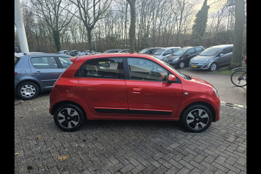 Renault Twingo 1.0 SCe Collection | 1E EIGENAAR| 12MND GARANTIE | NAVI | CAMERA | AIRCO | CRUISE |