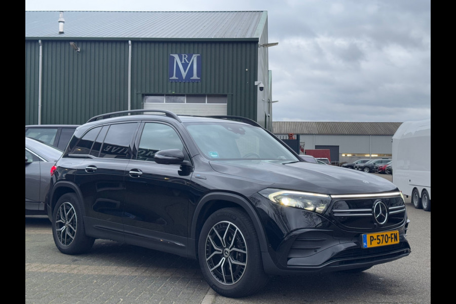 Mercedes-Benz EQB 300 4MATIC AMG Line 7p. 67 kWh VAN 44.900 VOOR 41.770 EINDEJAARSVOORDEEL 3.130 | ORIG. NL. NAP KM. | 7 PERSOONS