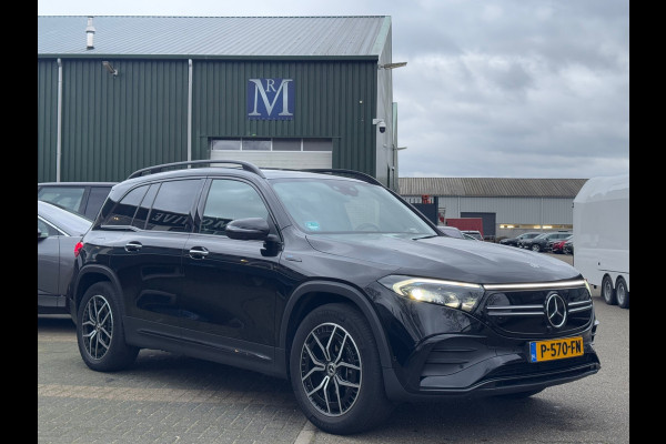 Mercedes-Benz EQB 300 4MATIC AMG Line 7p. 67 kWh VAN 44.900 VOOR 41.770 EINDEJAARSVOORDEEL 3.130 | ORIG. NL. NAP KM. | 7 PERSOONS