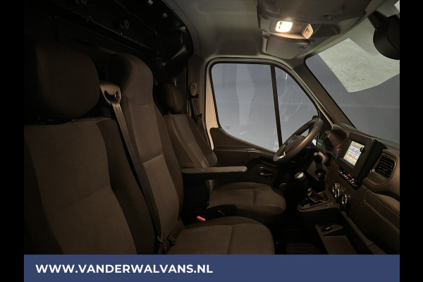 Renault Master 2.3 dCi 136pk L2H2 Euro6 Airco | Navigatie | Camera | 2500kg Trekhaak cruisecontrol, parkeersensoren, LED, bijrijdersbank