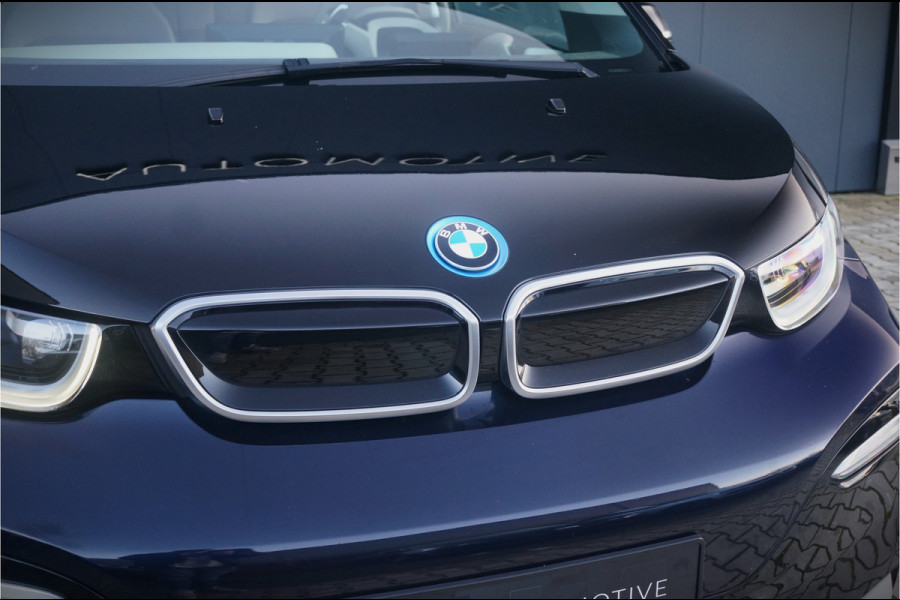 BMW i3 S Executive Edition 120Ah 42 kWh | Panoramadak | Leer | Warmtepomp | Adaptive Cruise Control | Navigatie | Keyless | Parkeersensoren | Stoelverwarming | Camera | Dealer Onderhouden | NAP | BTW