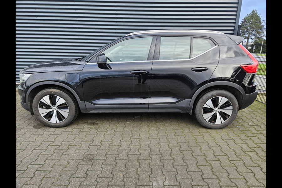 Volvo XC40 T4 Recharge Inscription Expression Plug In Hybrid PHEV | Lederen Sportstoelen Verwarmd | Camera | Apple Carplay | Navi Full Map | Laneassist |