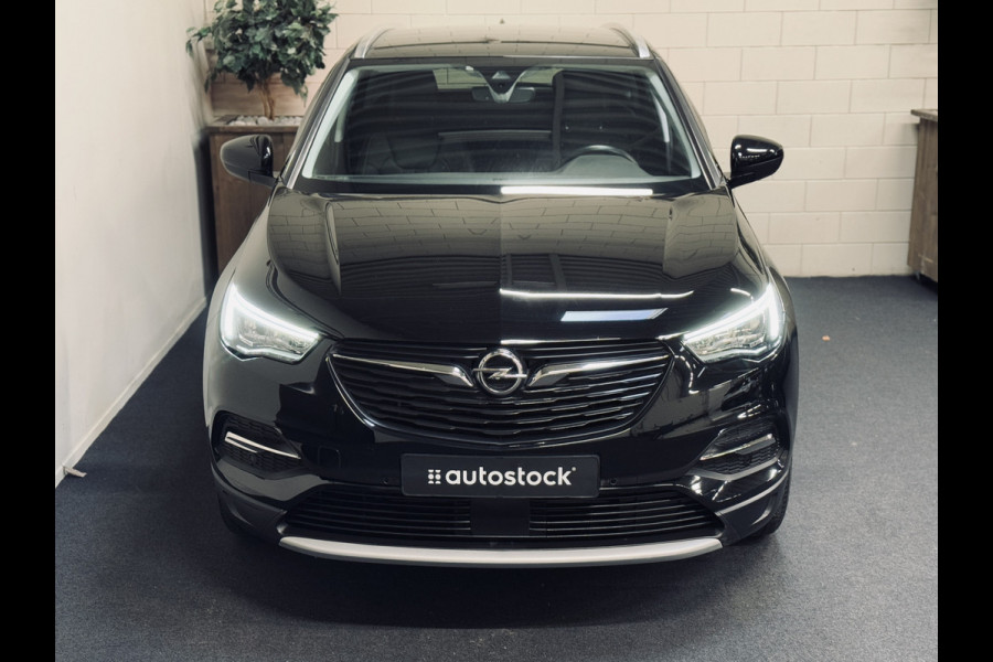 Opel Grandland X 1.6 Turbo Hybrid4 300PK Bus.Executive | Leder | Stoelkoeling | Keyless